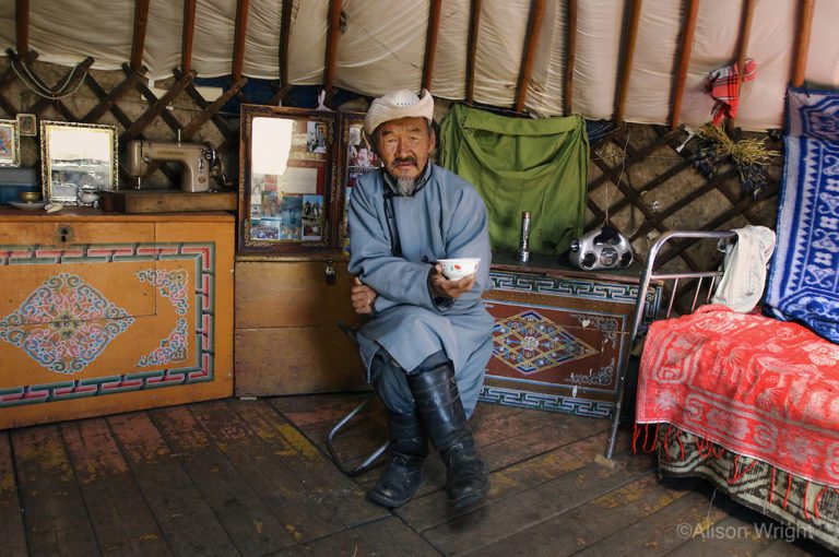 Insights on Traveling and Mongolia From the Leading Documentary Photographer Alison Wright
