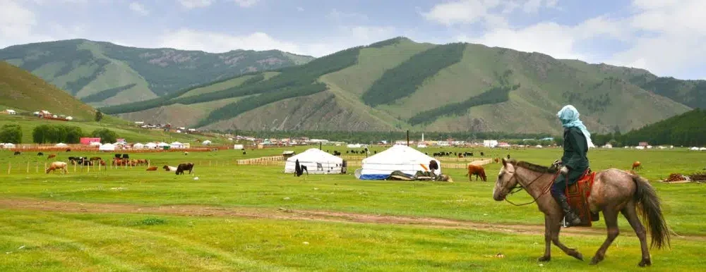 Mongolia Bucket List: Top 10 Must-See Sights