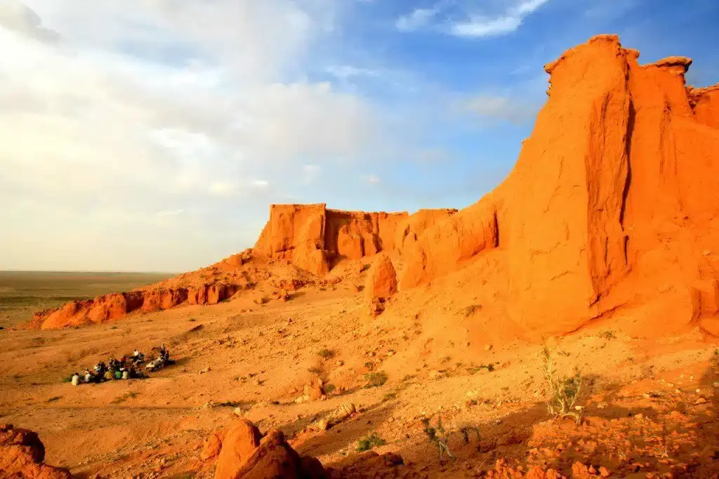 Flaming Cliffs 